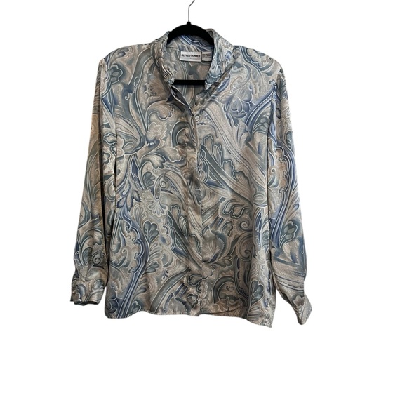 Alfred Dunner Tops - ALFRED DUNNER LONG SLEEVE BUTTON UP TOP SIZE 12 SILKY TEXTURE Blue Paisley